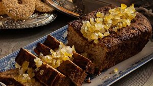 Γλυκό ψωμί (pan dolce) με φρουί γκλασέ λεμόνι