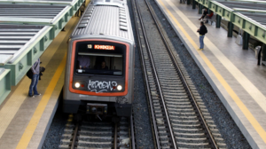 ΗΣΑΠ: Νεκρός ανασύρθηκε ο άνδρας που έπεσε στις γραμμές στον Άγιο Νικόλαο