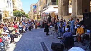 Μήνυμα κατά του αλκοολισμού από μικρούς και μεγάλους