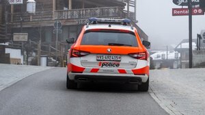 Τρεις οι νεκροί από τη συντριβή του τουριστικού αεροσκάφους στην Ελβετία