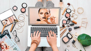 Ξεπέρασε το 1 δισ. ο τζίρος των καλλυντικών το 2022