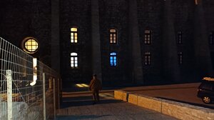 Μένουν ... έξω από την αίθουσα μαθητές και φίλοι της Ρίκας Δεληγιαννάκη