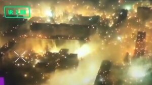 Λευκός φώσφορος έχει σκεπάσει το Μπαχμούτ - Εικόνες σοκ