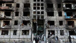 Λουγκάνσκ: 4 νεκροί και 16 τραυματίες σε βομβαρδισμό του ουκρανικού πυροβολικού