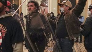 Εισβολή στο Καπιτώλιο: Ένοχος ο ηγέτης των ακροδεξιών "Proud Boys"
