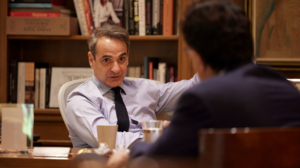 Κ. Μητσοτάκης: "Αν οι πολίτες επιθυμούν να επιστρέψω στο Μέγαρο Μαξίμου τότε θα πρέπει να ξαναέρθουν να με ξαναψηφίσουν"