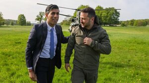 Εκατοντάδες επιθετικά drones μεγάλης εμβέλειας στέλνει η Βρετανία στην Ουκρανία