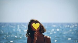 Εύκολα και υγιεινά σνακ για την παραλία