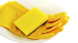 Πού δεν πρέπει να χρησιμοποιούμε το απορρυπαντικό πιάτων