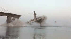 Ινδία: Τουλάχιστον 15 νεκροί από πλημμύρες και κατολισθήσεις!