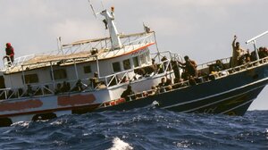 Μυτιλήνη: Δύο οργανώσεις διευκόλυνσης της παράνομης εισόδου αλλοδαπών στην ελληνική επικράτεια, ανακοίνωσε ότι αποκάλυψε η ΕΛΑΣ