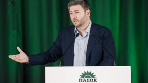 "Στέλνουμε ισχυρό μήνυμα πολιτικής αλλαγής" - Ομιλία Ανδρουλάκη στη Σητεία