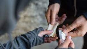 Ηράκλειο: η ΕΛ.ΑΣ «καθαρίζει» τα πάρκα της πόλης από παραβατικά στοιχεία 