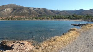 Νεκρός άνδρας σε παραλία στη Χιόνα