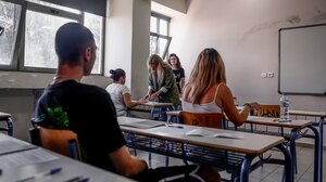 Ξεκινούν οι πανελλαδικές εξετάσεις για τα Γενικά Λύκεια