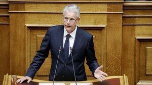 Επίθεση του Ρουβίκωνα στο σπίτι του Σπύρου Πνευματικού