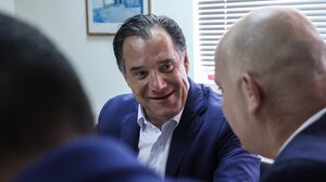 Γεωργιάδης: Στόχος της θητείας μου είναι να ανέβει η αξία της μισθωτής εργασίας στην Ελλάδα