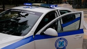 Αγρίνιο: Έξι ανήλικοι επιτέθηκαν σε 12χρονο και τον λήστεψαν στην κεντρική πλατεία