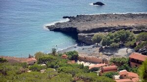 Εξερράγησαν λόγω καύσωνα οι μπαταρίες στο φωτοβολταϊκό πάρκο της Μονής Κουδουμά