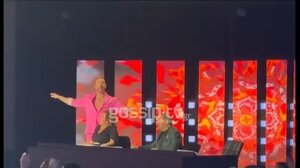 Το ξέφρενο γλέντι και ο χορός του Νίκου Κοκλώνη στις ερμηνείες Βανδή-Γαρμπή