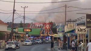 Μεγάλη φωτιά στη Ζάκυνθο - Καίει στο Τσιλιβί κοντά σε κατοικημένη περιοχή