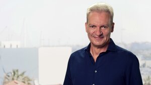 Ενώνει αλλά δεν εφησυχάζει ο Αλέξης Καλοκαιρινός