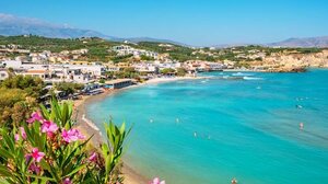 Αγάπησε την Κρήτη αλλά αγανάκτησε με τα "βουνά" από σκουπίδια