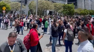 Κολομβία: Έντρομοι βγήκαν στους δρόμους οι κάτοικοι μετά τον ισχυρό σεισμό
