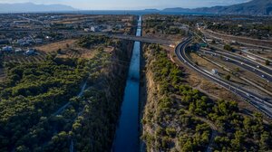 Θρίλερ στην Κόρινθο: Σορός άντρα εντοπίστηκε στο κανάλι του Ισθμού
