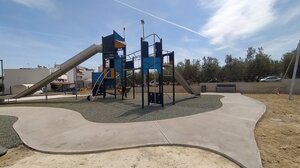 Σοκαριστικό: Γέμισαν με γράσο την παιδική χαρά!