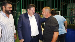 "Θερμή" υποδοχή για τον Μιχάλη Καραμαλάκη στην εκδήλωση του Π.Α.Ο Δειλινών