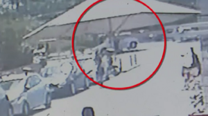 Σοκαριστικό video: Η στιγμή που το ΙΧ περνάει κόκκινο και πέφτει με ταχύτητα πάνω στην 30χρονη