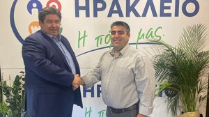 Στο πλευρό του Μιχάλη Καραμαλάκη ο ελεύθερος επαγγελματίας Κώστας Γιανναδάκης