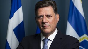 Παραίτηση Βαρβιτσιώτη: Ο Δημήτρης Καλογερόπουλος παίρνει την έδρα του