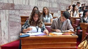 Η Ξεξάκη Ελευθερία εκπροσώπησε το Γελ Νέας Αλικαρνασσού στη Βουλή των Ελλήνων 