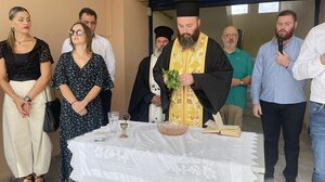 Σε τρία σχολεία του Γαζίου, για το πρώτο κουδούνι ο Δημήτρης Πιτσικάκης