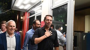 Αποστολάκης: Καλό είναι να δεχθούν ότι ο Κασσελάκης είναι ο αρχηγός – Όποιος δεν θέλει να βοηθήσει ας μείνει στην άκρη