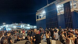 Αποχωρεί η Blue Star Ferries από τη γραμμή Πειραιάς-Ηράκλειο