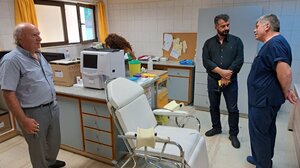 Μιχάλης Κοκολάκης: Επίσκεψη στα Κέντρα Υγείας Χάρακα και Αγίας Βαρβάρας