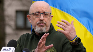 Ο Ζελένσκι αντικαθιστά τον υπουργό Αμυνας με φόντο οικονομικές ατασθαλίες