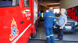 Ο Αλέξης Καλοκαιρινός στην Πυροσβεστική Υπηρεσία: Δέσμευση για ενίσχυση του Δήμου σε θέματα πολιτικής προστασίας