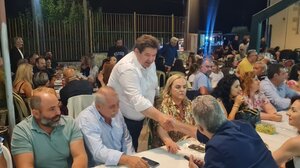 Θερμή υποδοχή του Μιχάλη Καραμαλάκη στον Προφήτη Ηλία