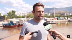 Κασσελάκης: «Δώστε μου μισή ώρα από την Κυριακή σας!»