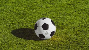 Συνελήφθησαν 12 άτομα πριν την έναρξη ποδοσφαιρικών αγώνων σε Αθήνα και Θεσσαλονίκη