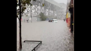 Χάος: Πλημμύρες στη Νέα Υόρκη, μετά τις καταρρακτώδεις βροχές - Έκλεισαν μετρό και αεροδρόμια!