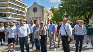 Στην Πλατεία Αγίας Αικατερίνης ο Μιχάλης Καραμαλάκης