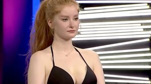 Η Ξένια του GNTM μεταμορφώθηκε: ‑ 20 κιλά και κοντά, καστανά μαλλιά