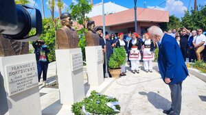 Στα αποκαλυπτήρια των προτομών τριών οπλαρχηγών ο Δήμαρχος Ηρακλείου 