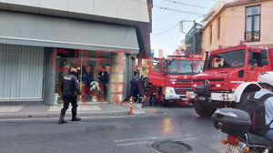 Μεγάλη κινητοποίηση της Πυροσβεστικής στο κέντρο του Ηρακλείου: Δείτε εικόνες και video