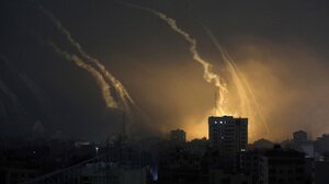 Χερσαία κόλαση η Γάζα - Το Ισραήλ κλιμακώνει τον πόλεμο, σε αδιέξοδο η διπλωματία